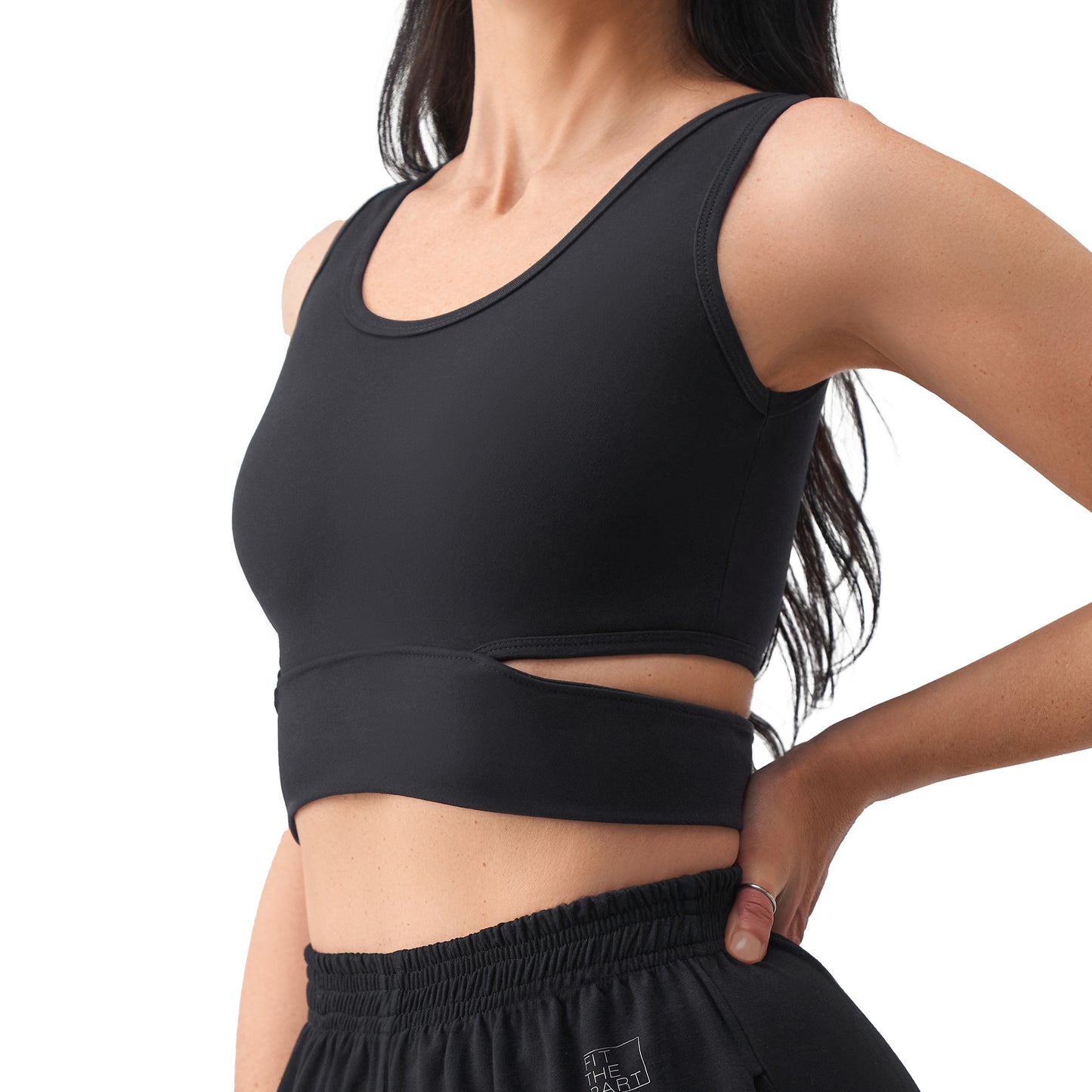 DARING - CUT-OUT SPORTS BRA - FIT THE PART