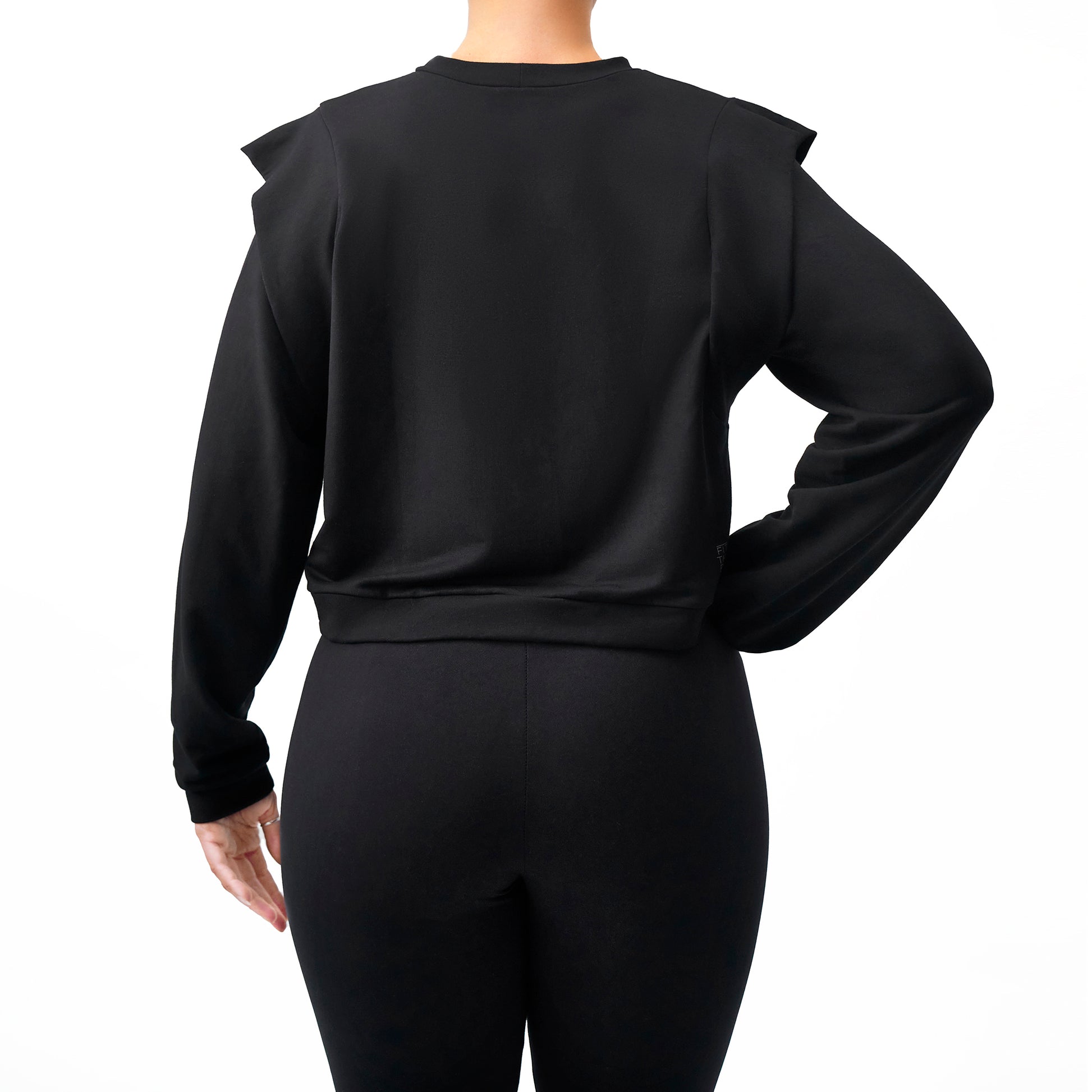 MIGHTY- LUXE SWEATSHIRT - FIT THE PART